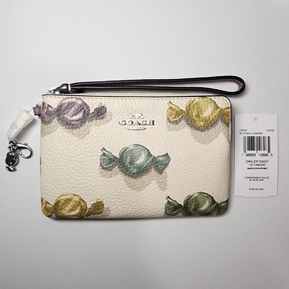 NWT COACH CDF34 Corner Zip Wristlet With Candy Print And Charm Chalk/Jasmine